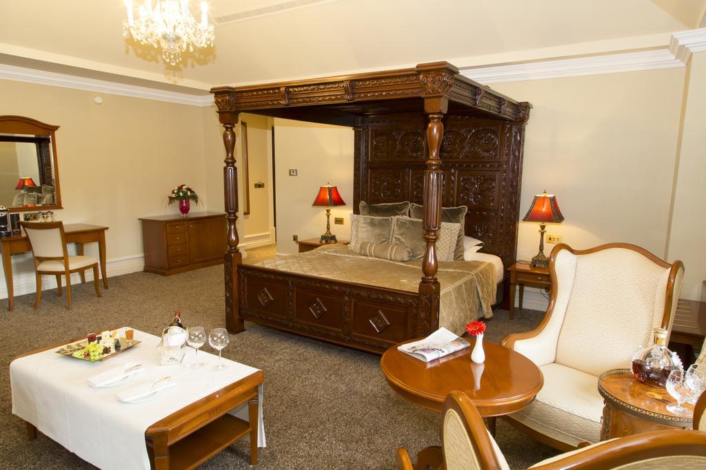 Kilronan Castle Hotel & Spa Ballyfarnon Экстерьер фото